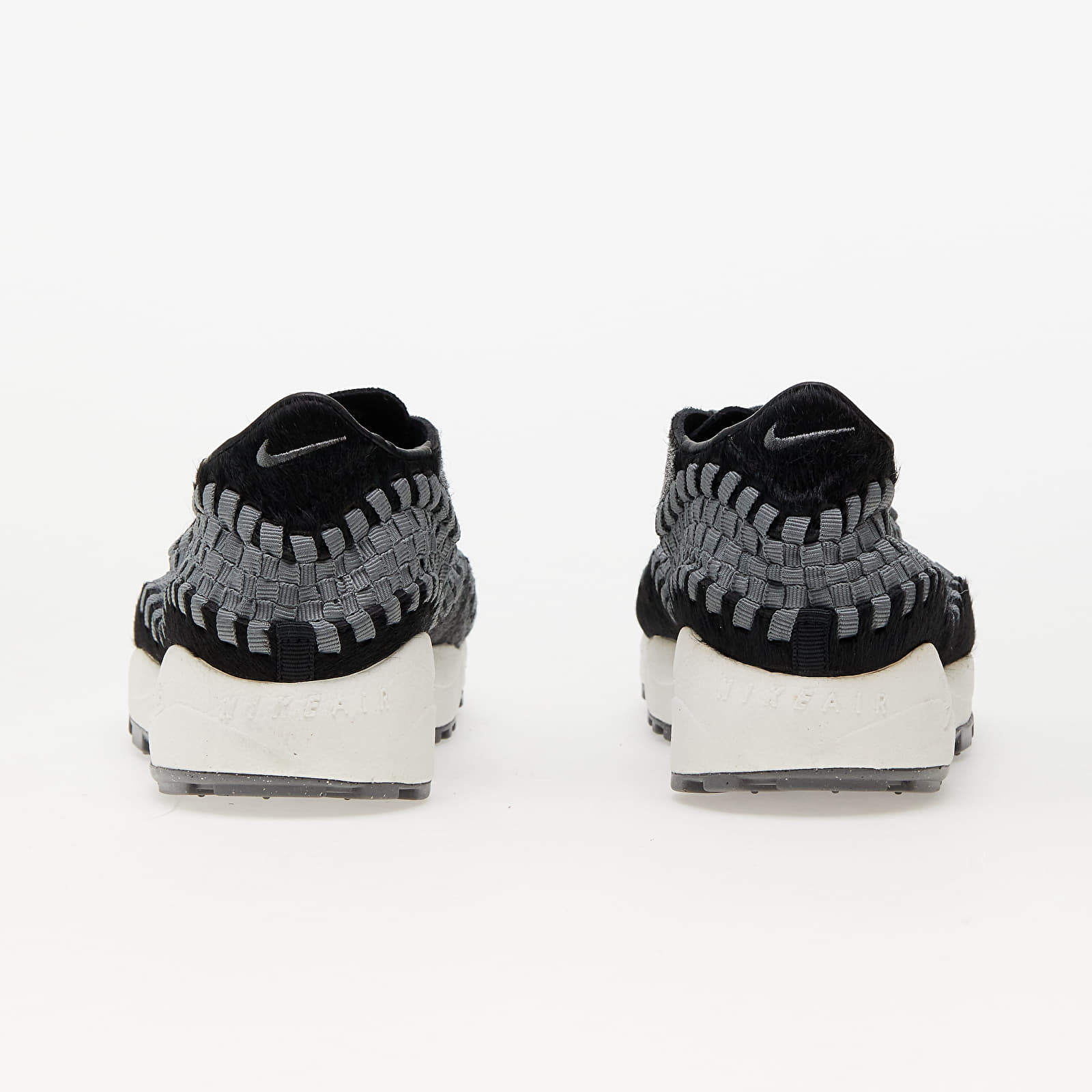 Women's shoes Nike W Air Footscape Woven Black/ Smoke Grey-Sail