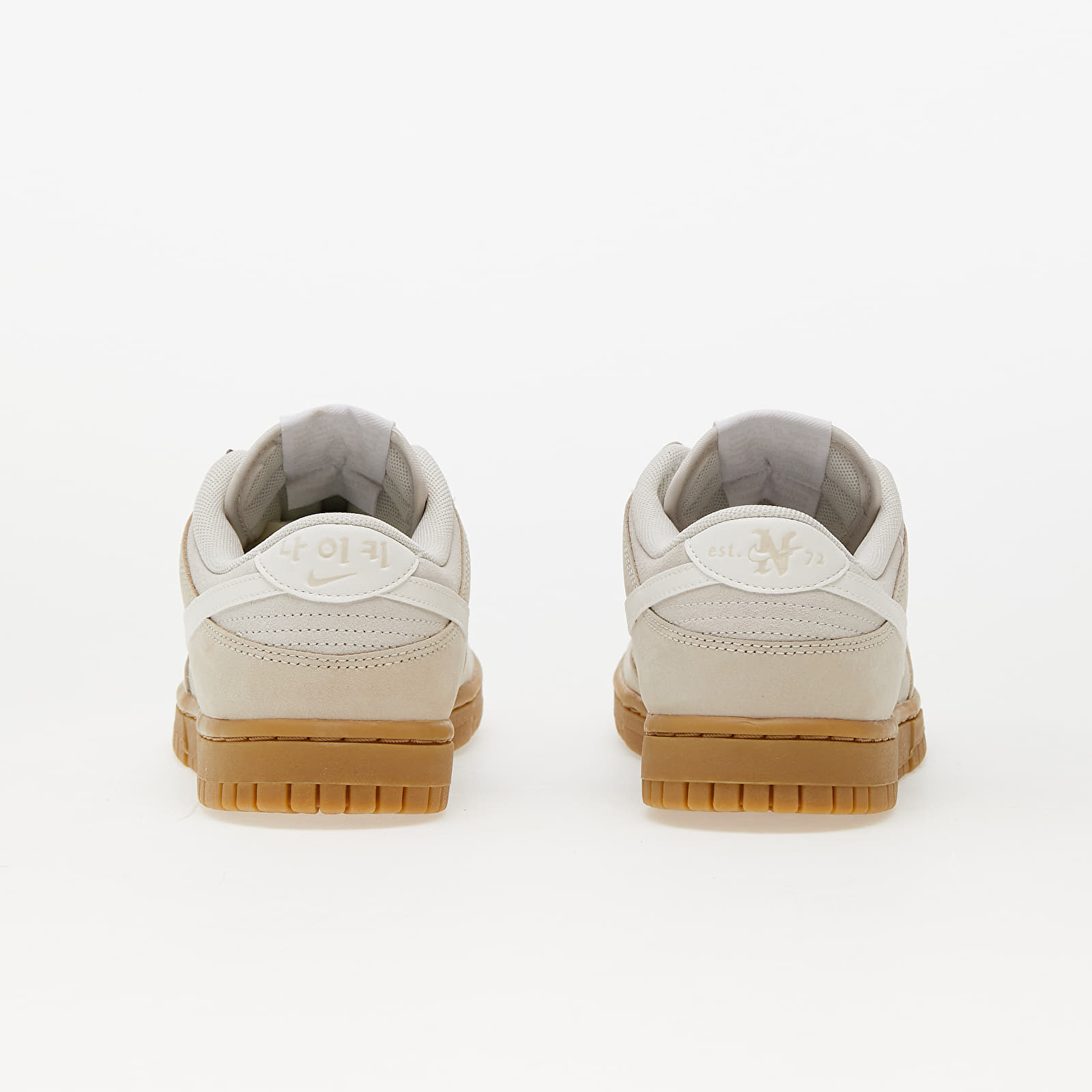 Dámské tenisky a boty Nike W Dunk Low Se "Hangul Day" Lt Orewood Brn/ Sail-Gum Light Brown