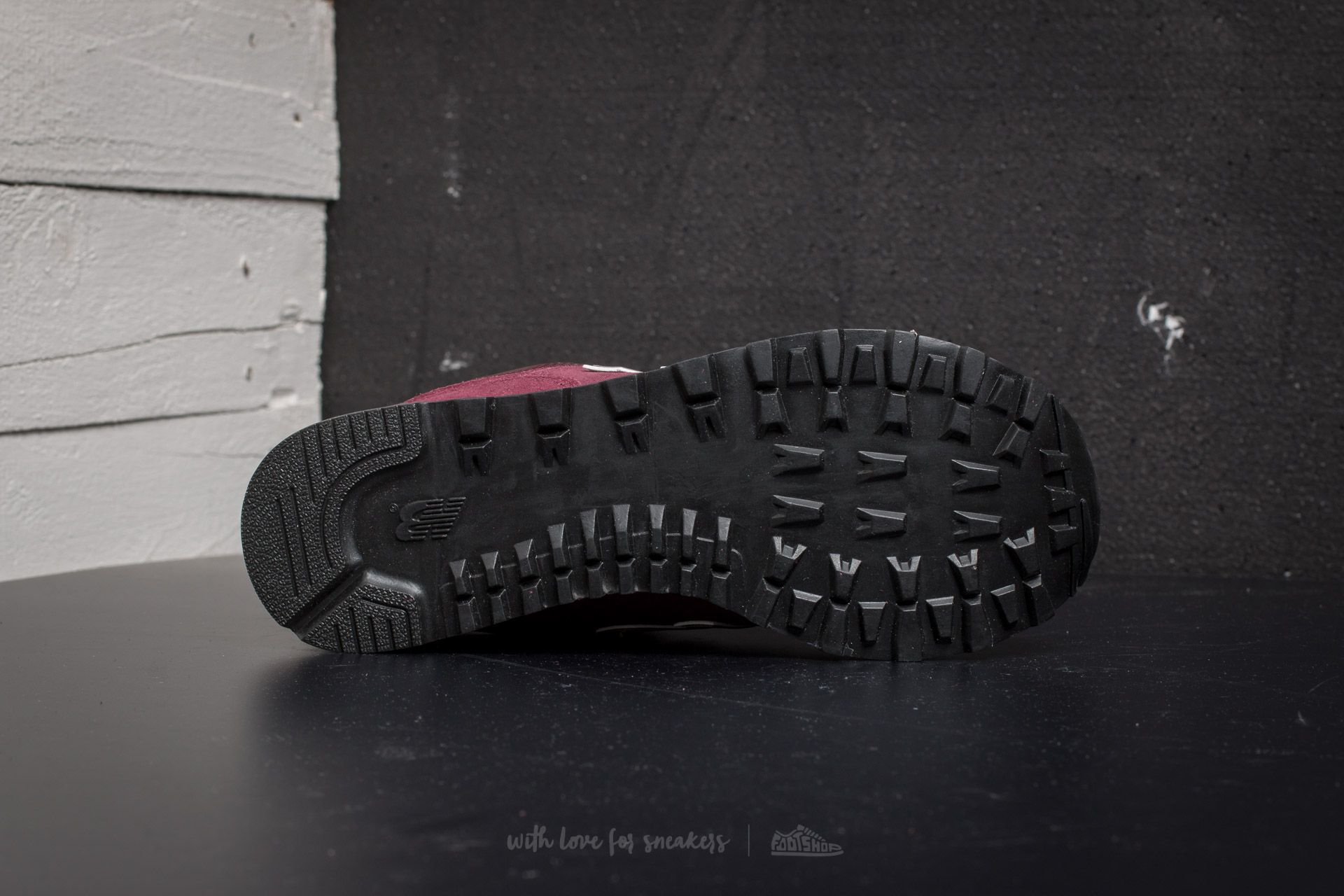 Vyriška avalynė New Balance M574NBU