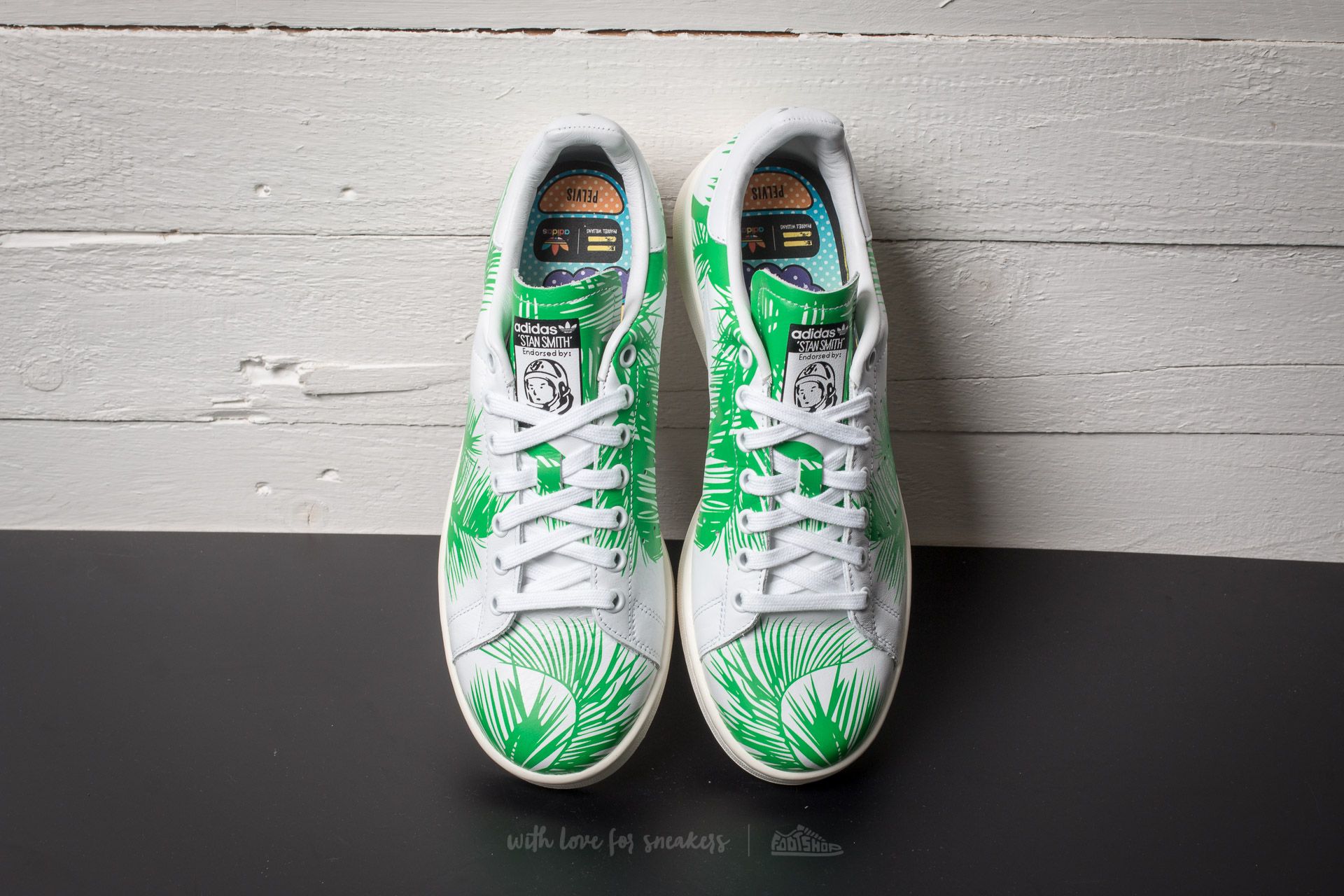 Adidas pharrell williams sales scontate