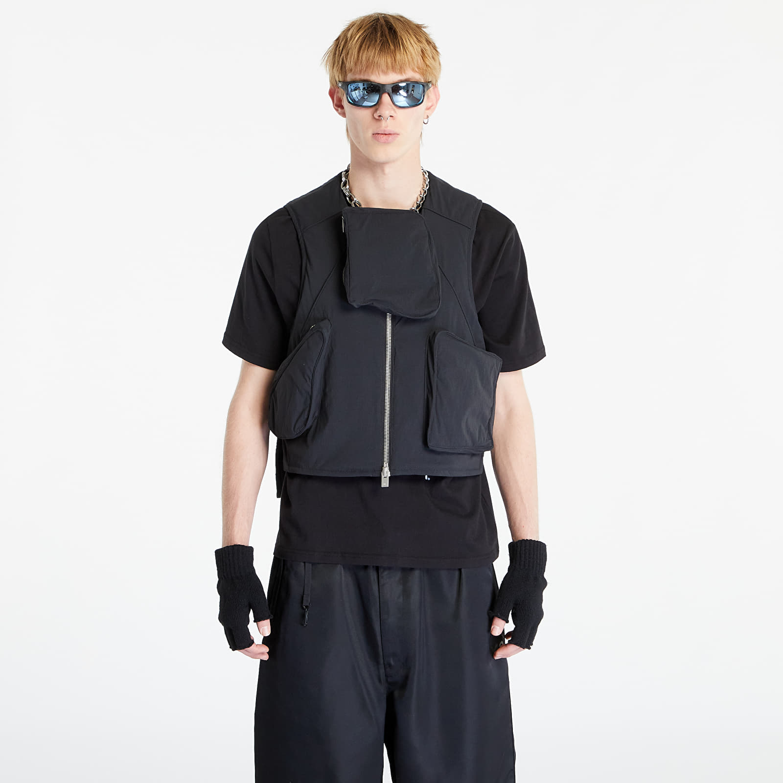 Vests HELIOT EMIL Pooled Vest Black | Footshop