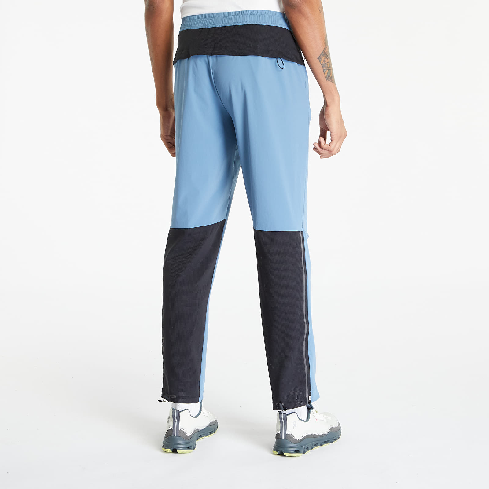 Hosen On Track Pants Stellar/Black