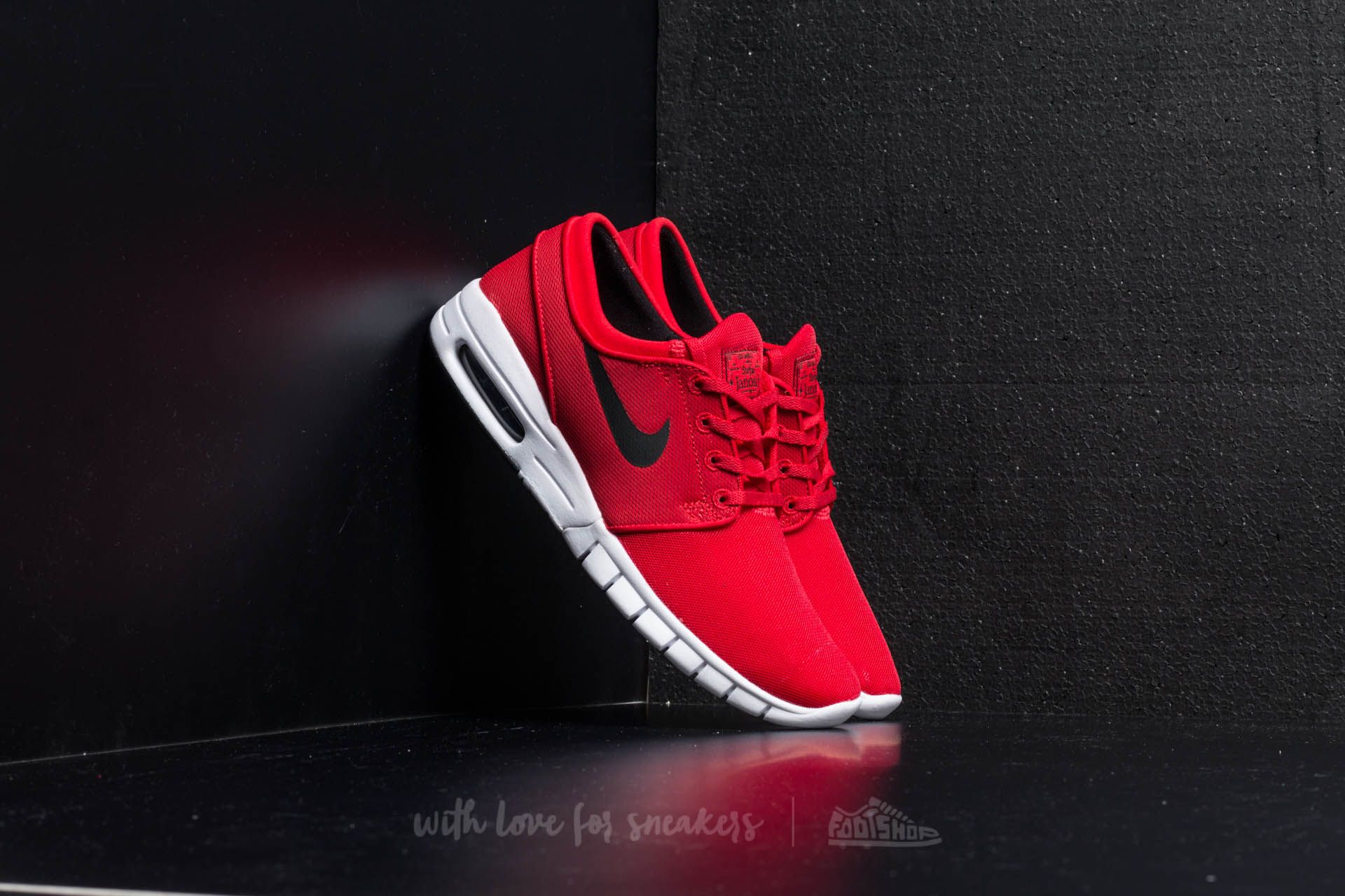 Men s shoes Nike Stefan Janoski Max University Red Black White Footshop