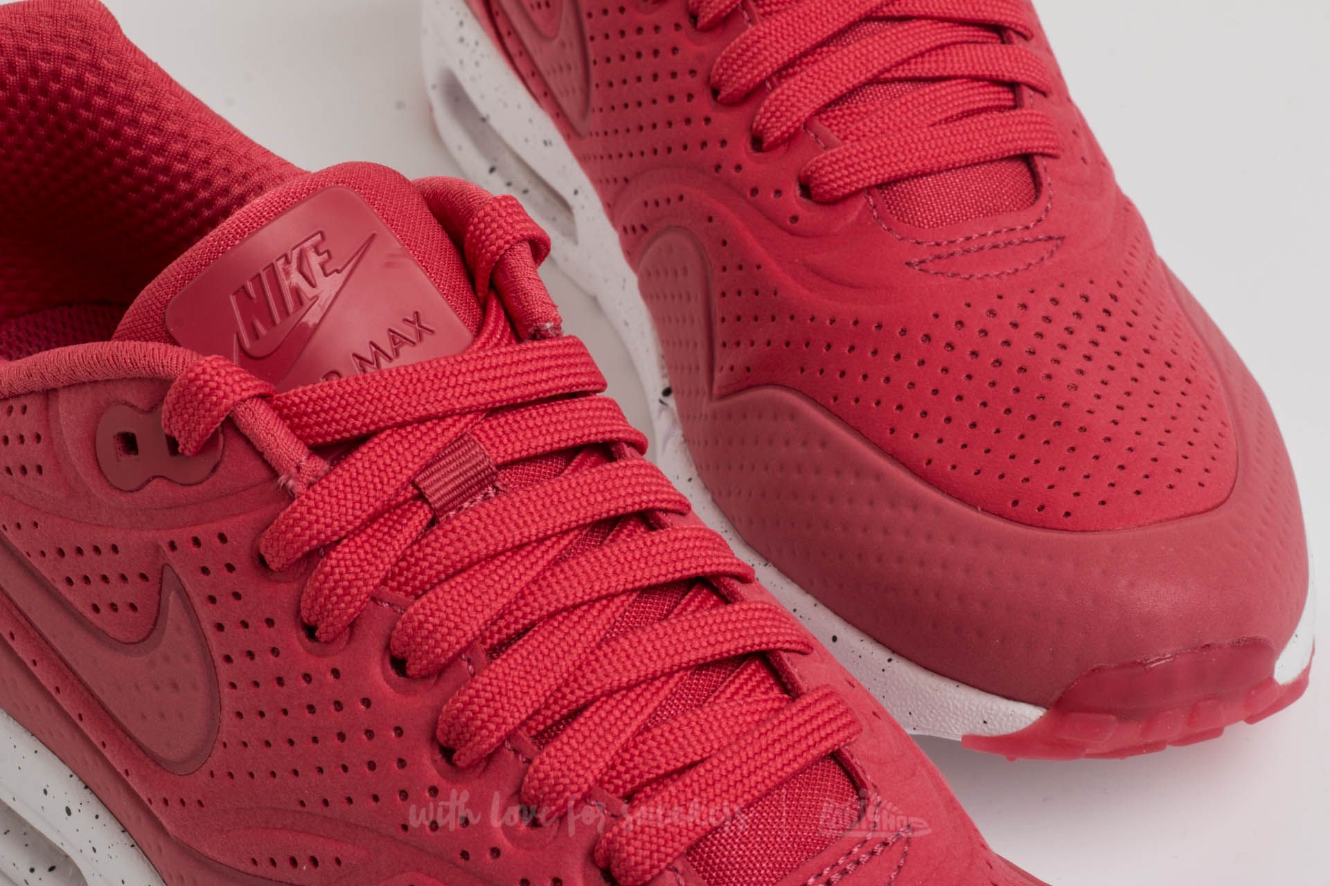 nike air max 1 ultra moire red