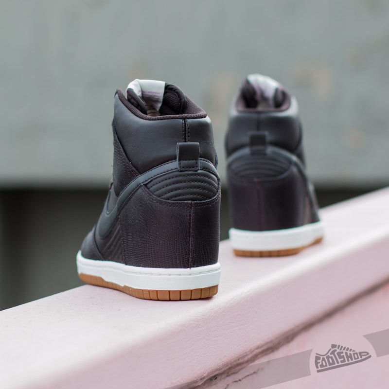 Scarpe donna Nike Wmns Dunk Sky Hi Velvet Brown