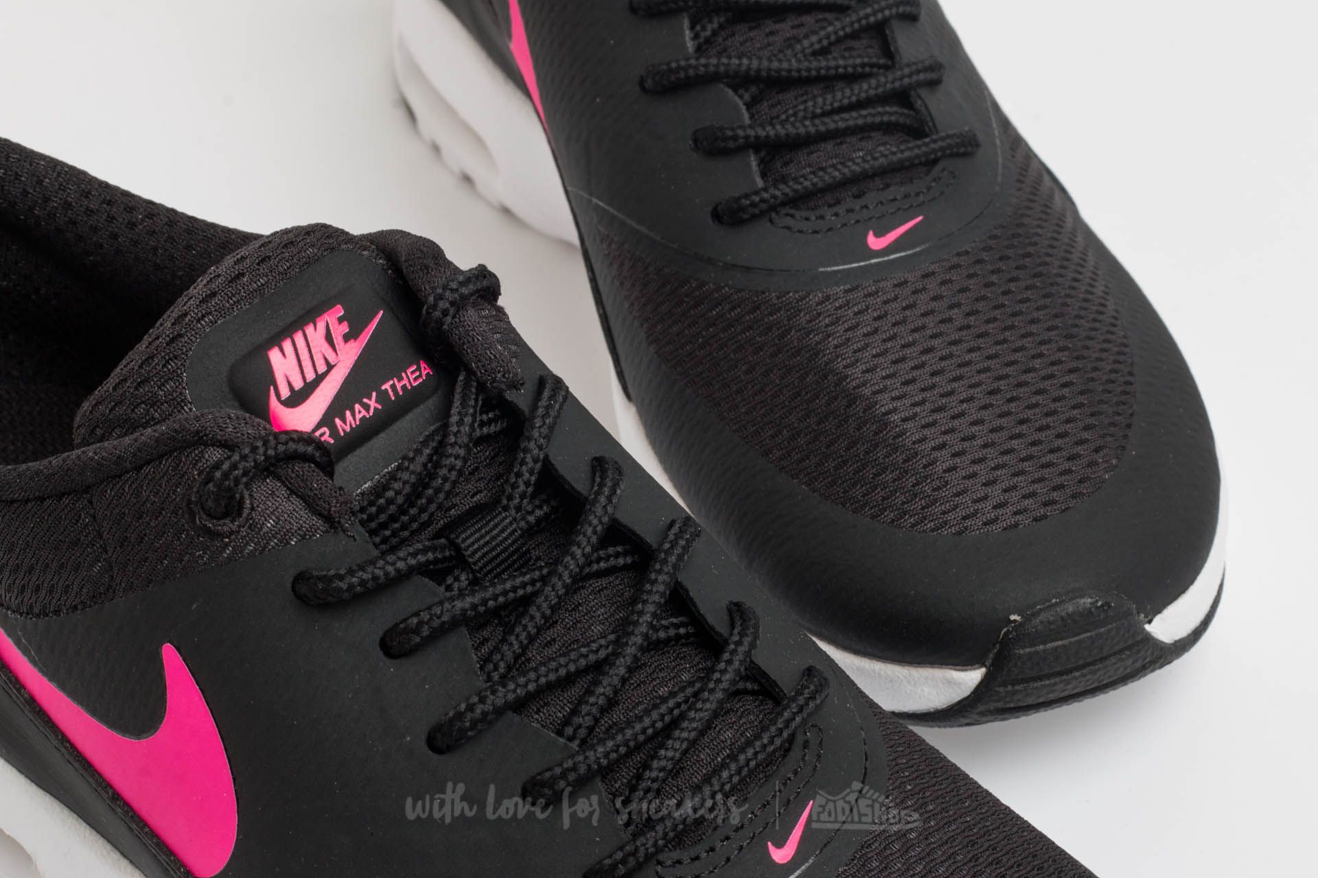 Women s shoes Nike Air Max Thea GS Black Hyper Pink White Footshop