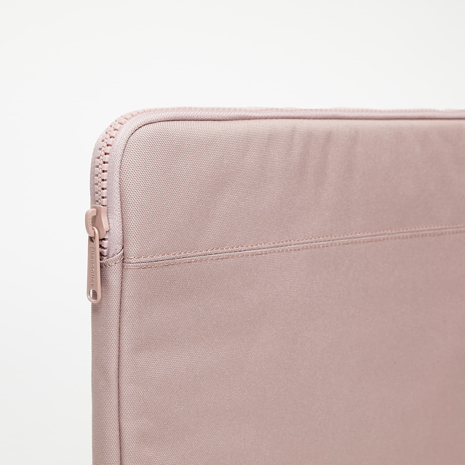Ostatní doplňky Herschel Supply Co. Anchor Sleeve for 15-16 inch MacBook Ash Rose