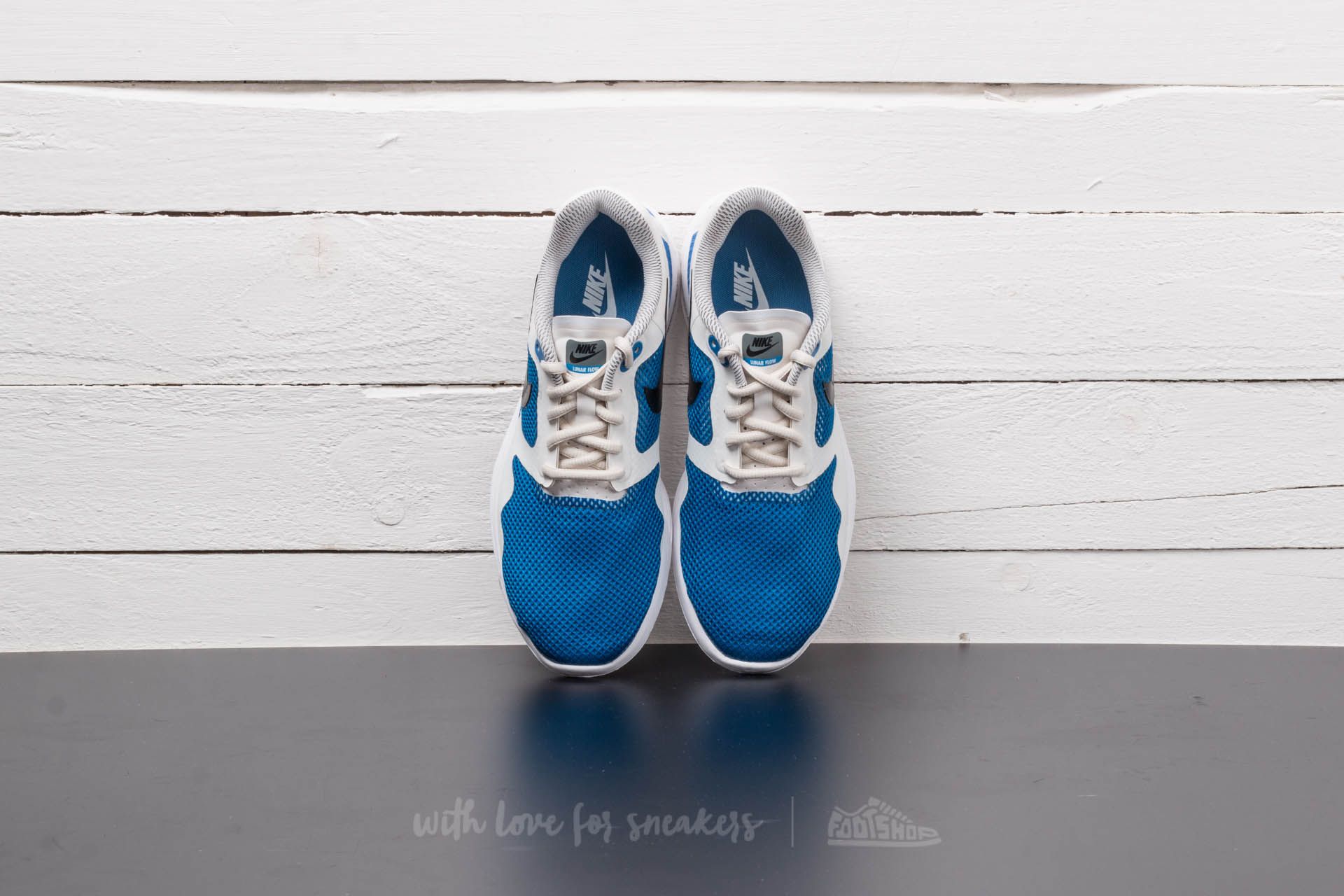 Buty męskie Nike Lunar Flow SE Phantom/ Black-Fontane Blue-Cool Grey