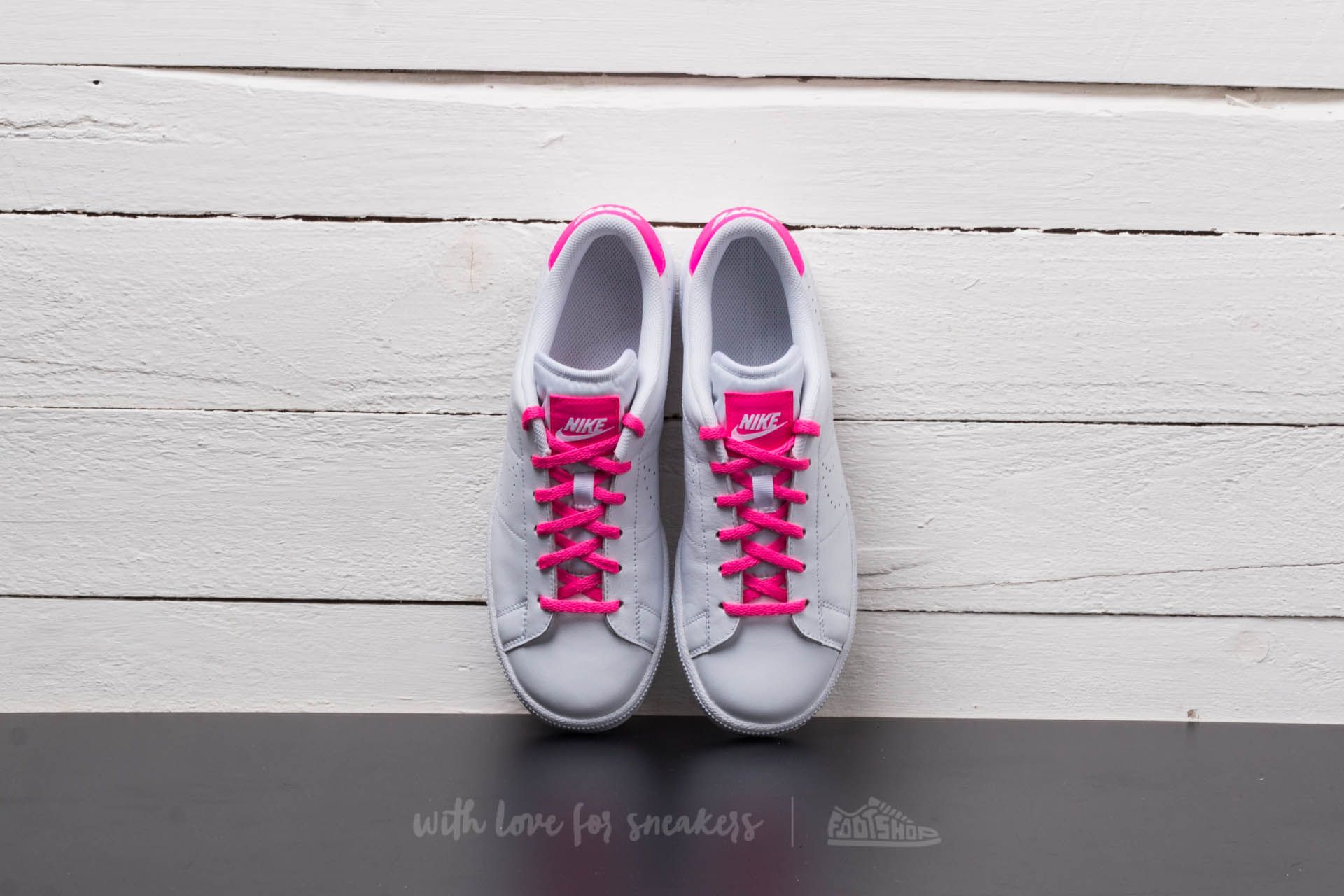 Women's shoes Nike Tennis Classic Premium (GS) White/ White-Pink Blast