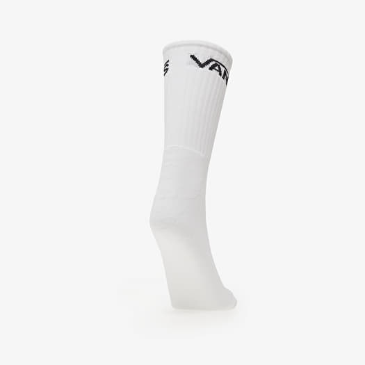 White vans with discount white nike socks
