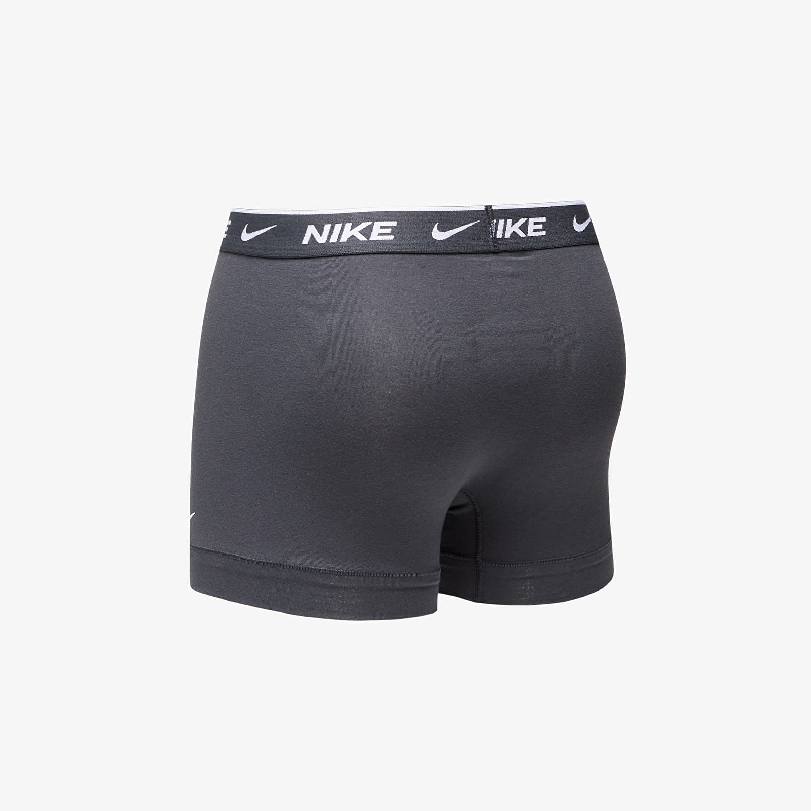 Short long homme nike sales
