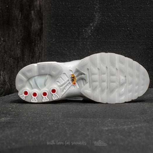 Nike tn total white hotsell