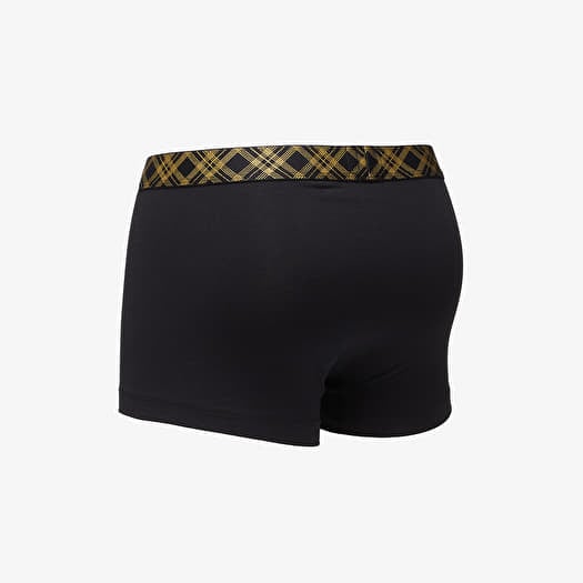 Hugo boss black cheap and gold shorts