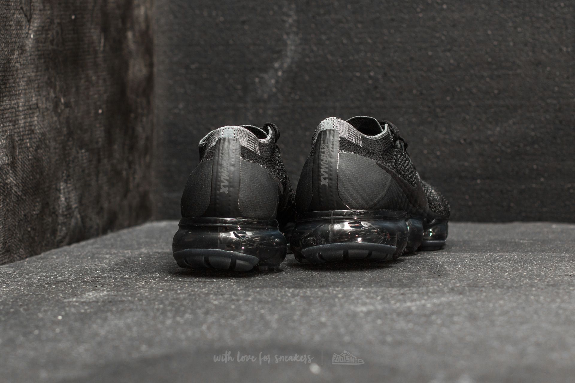 Zapatillas mujer Nike Wmns Air Vapormax Flyknit Black/ Anthracite-Dark Grey