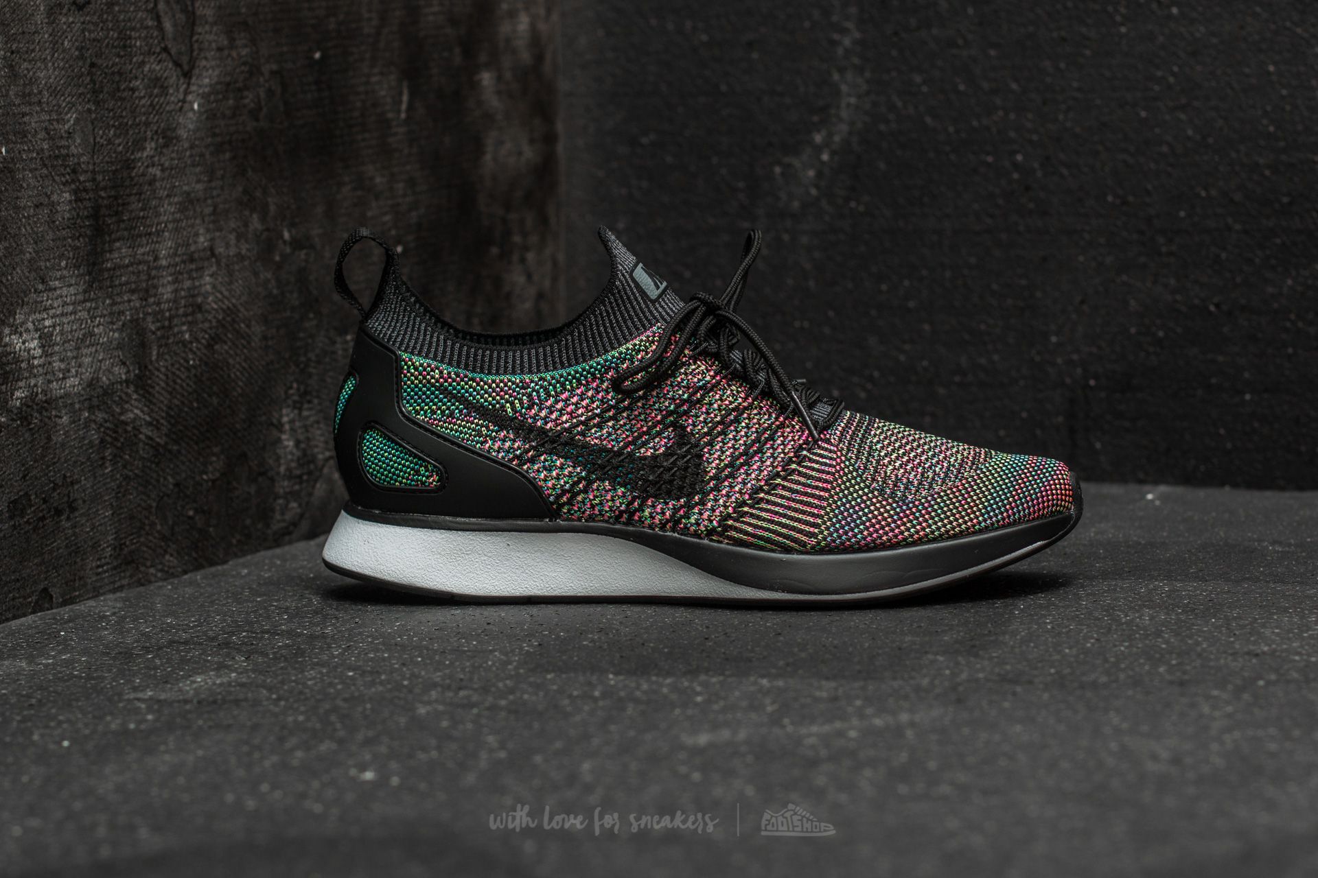 Nike air zoom mariah flyknit racer volt clearance