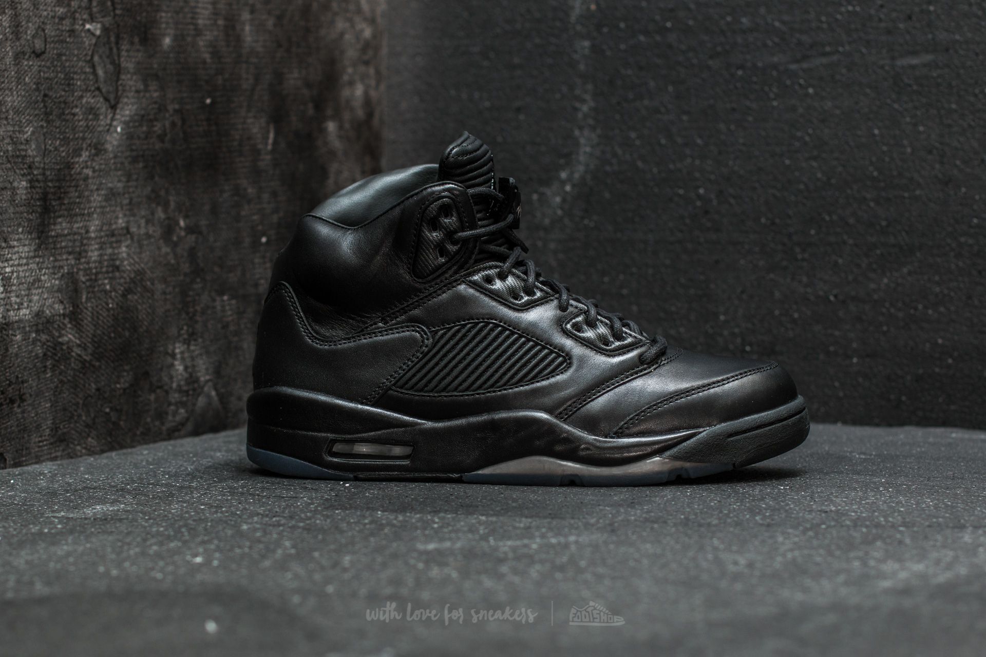 Jordan 5 black leather sales