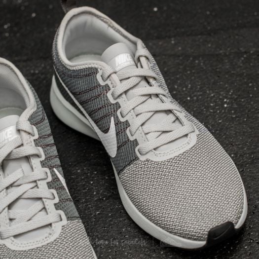Women s shoes Nike W Dualtone Racer Light Bone White Dark Grey