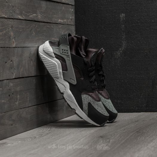 Men s shoes Nike Air Huarache Black Anthracite Pure Platinum Footshop