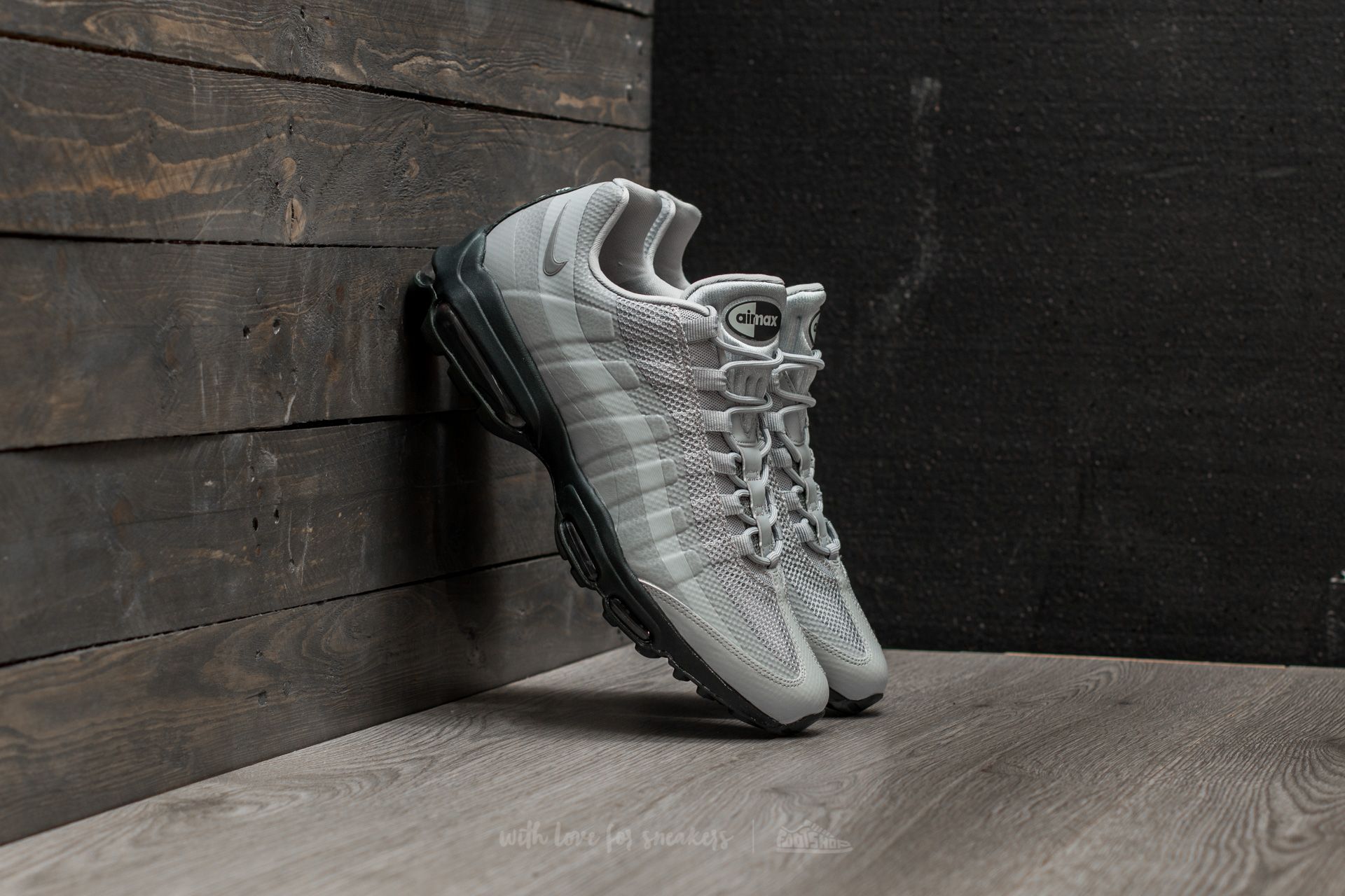 Nike Air Max 95 Ultra Essential