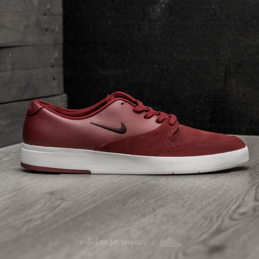 Nike sb check solar hot sale canvas dark team red