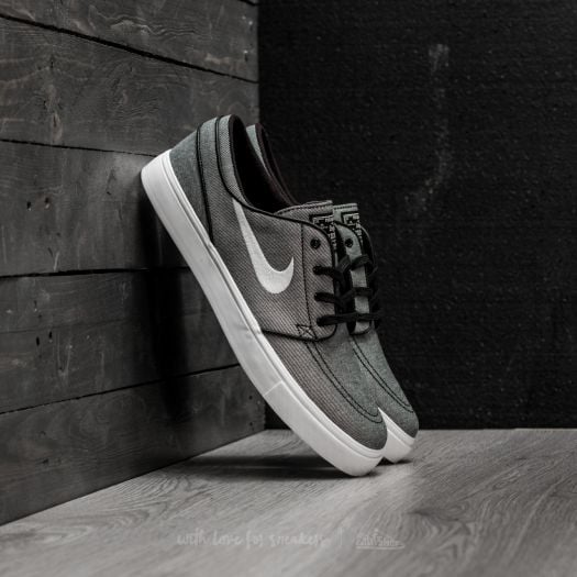 Nike store janoski cnvs