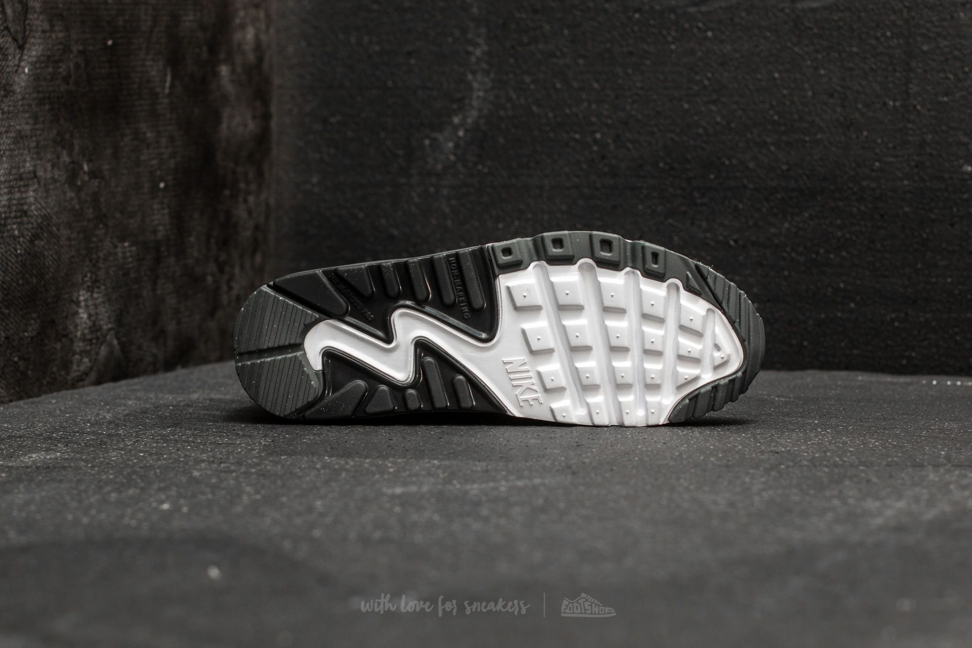 Ženski čevlji Nike Air Max 90 Mesh (GS) Dark Grey/ Dark Grey-Black