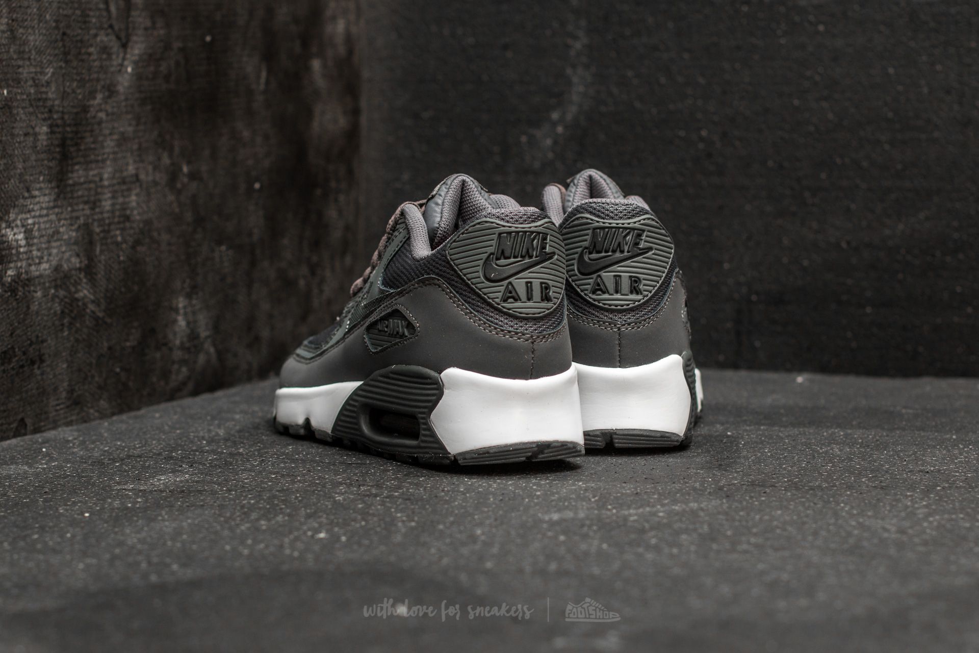 Ženski čevlji Nike Air Max 90 Mesh (GS) Dark Grey/ Dark Grey-Black