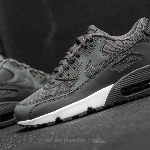 Dark grey nike womens shoes deals