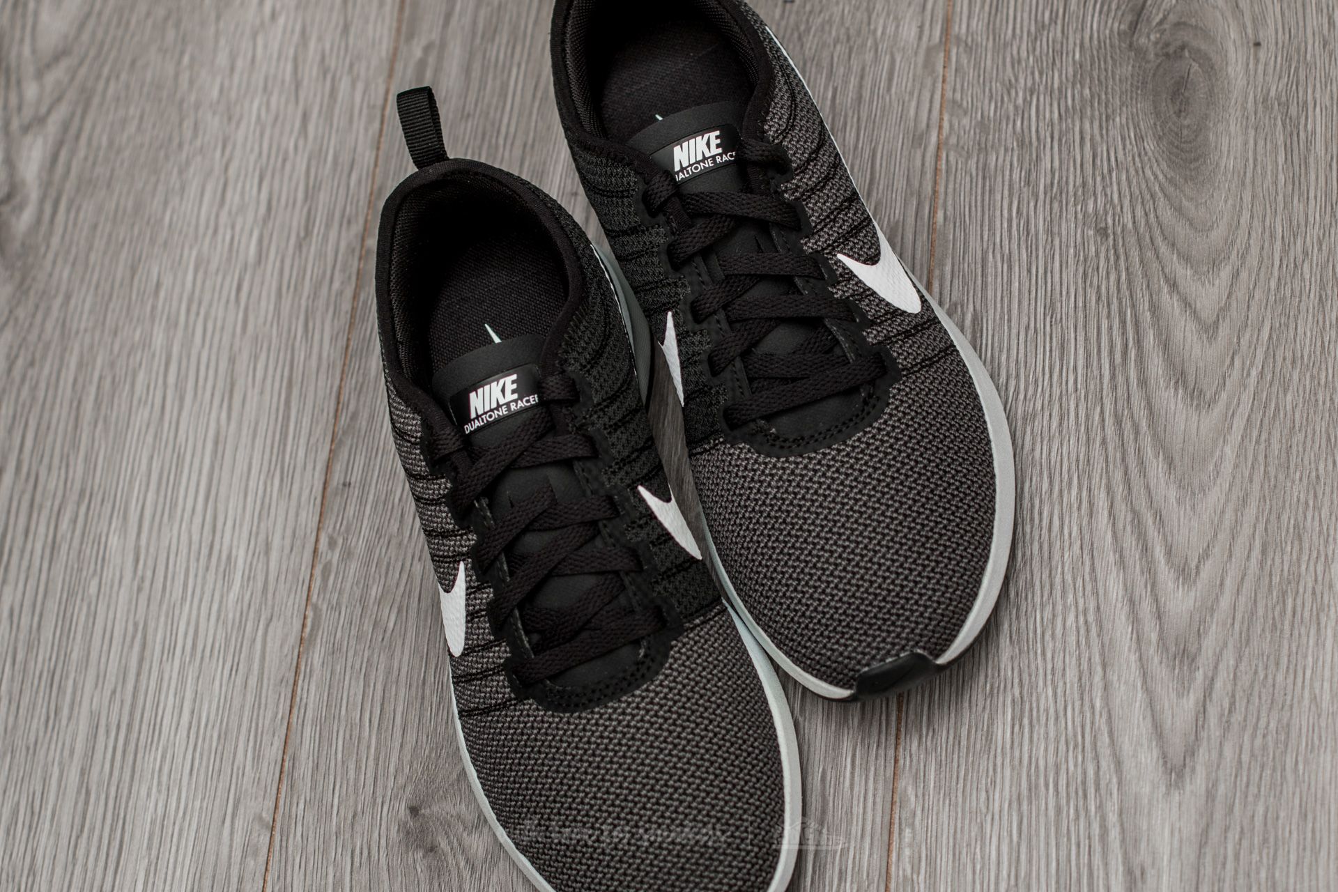 Women s shoes Nike Wmns Dualtone Racer Black White Dark Grey