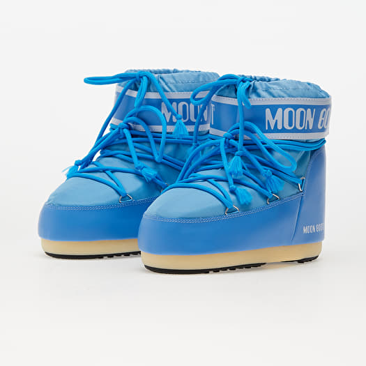 Sneakers best sale moon boot