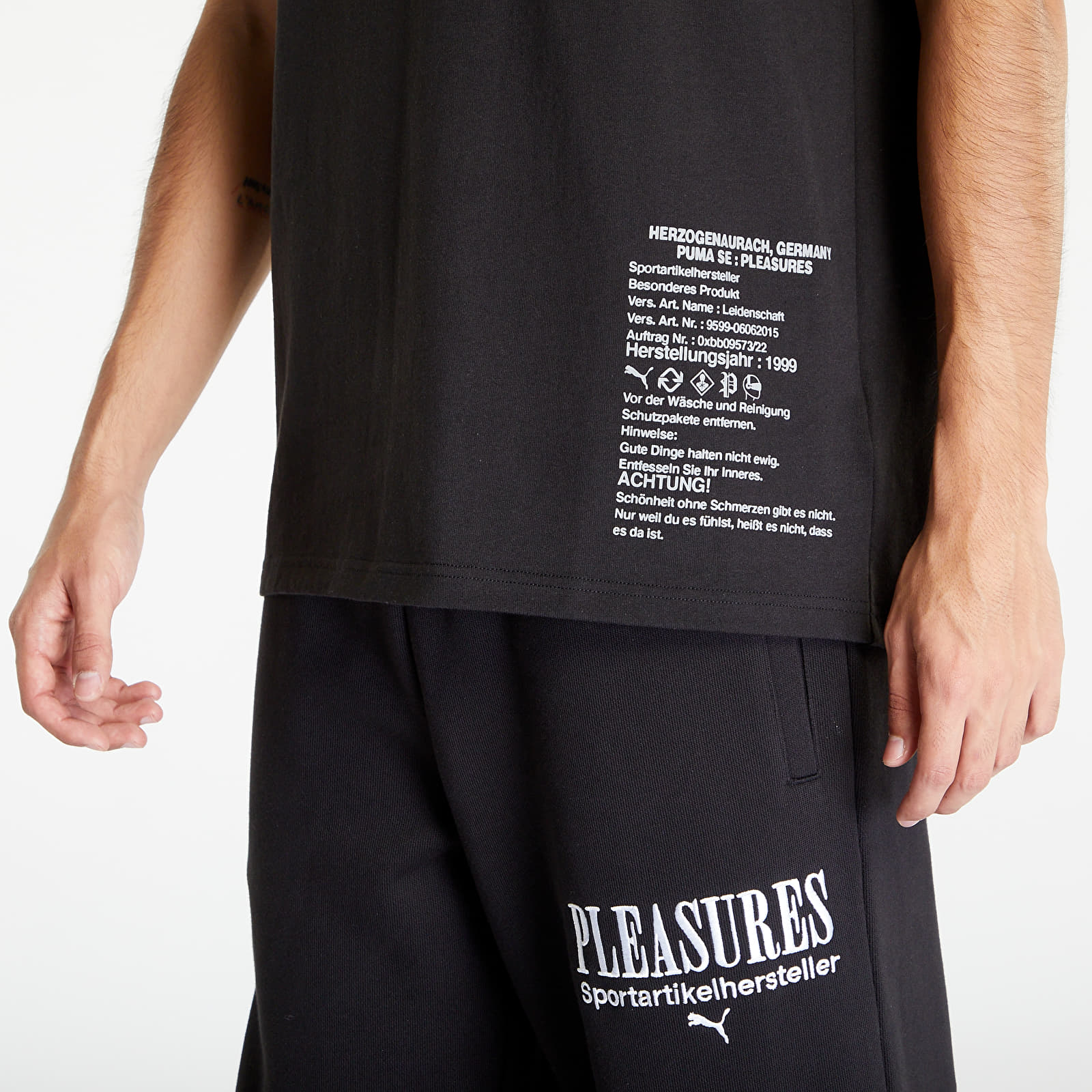 Tričká Puma x PLEASURES Typo Short Sleeve Tee Black