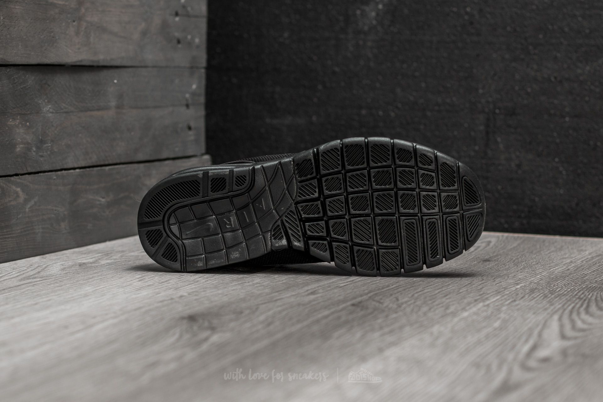 Női cipők Nike Stefan Janoski Max (GS) Black/ Black-Black