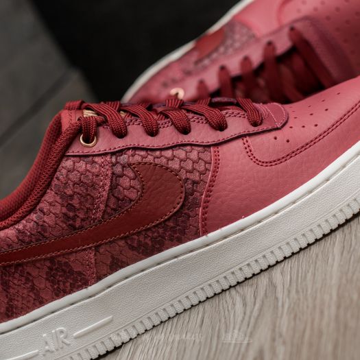 Nike Air Force 1 LV8 GS