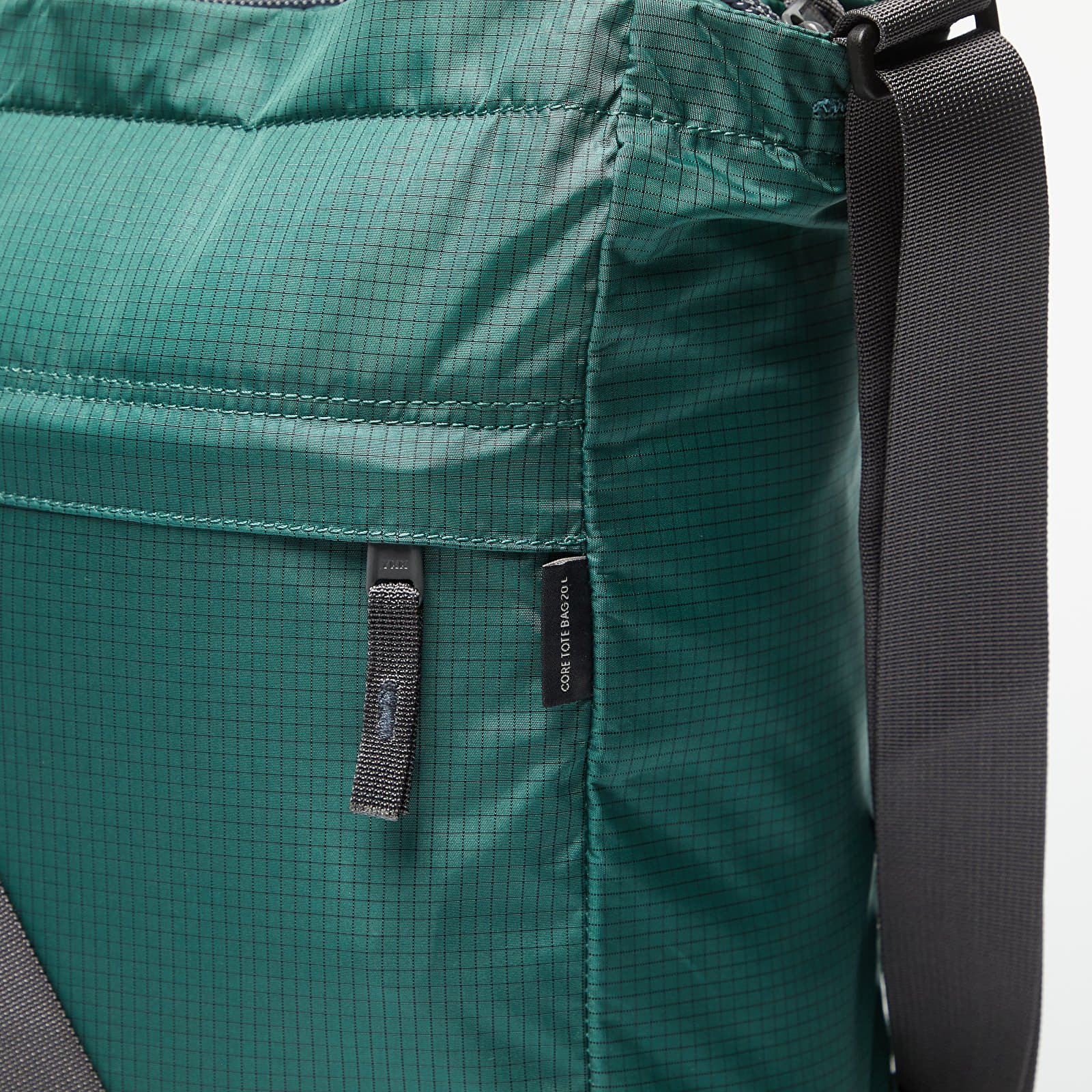 Tašky přes rameno Lundhags Core Tote Bag 20L Jade