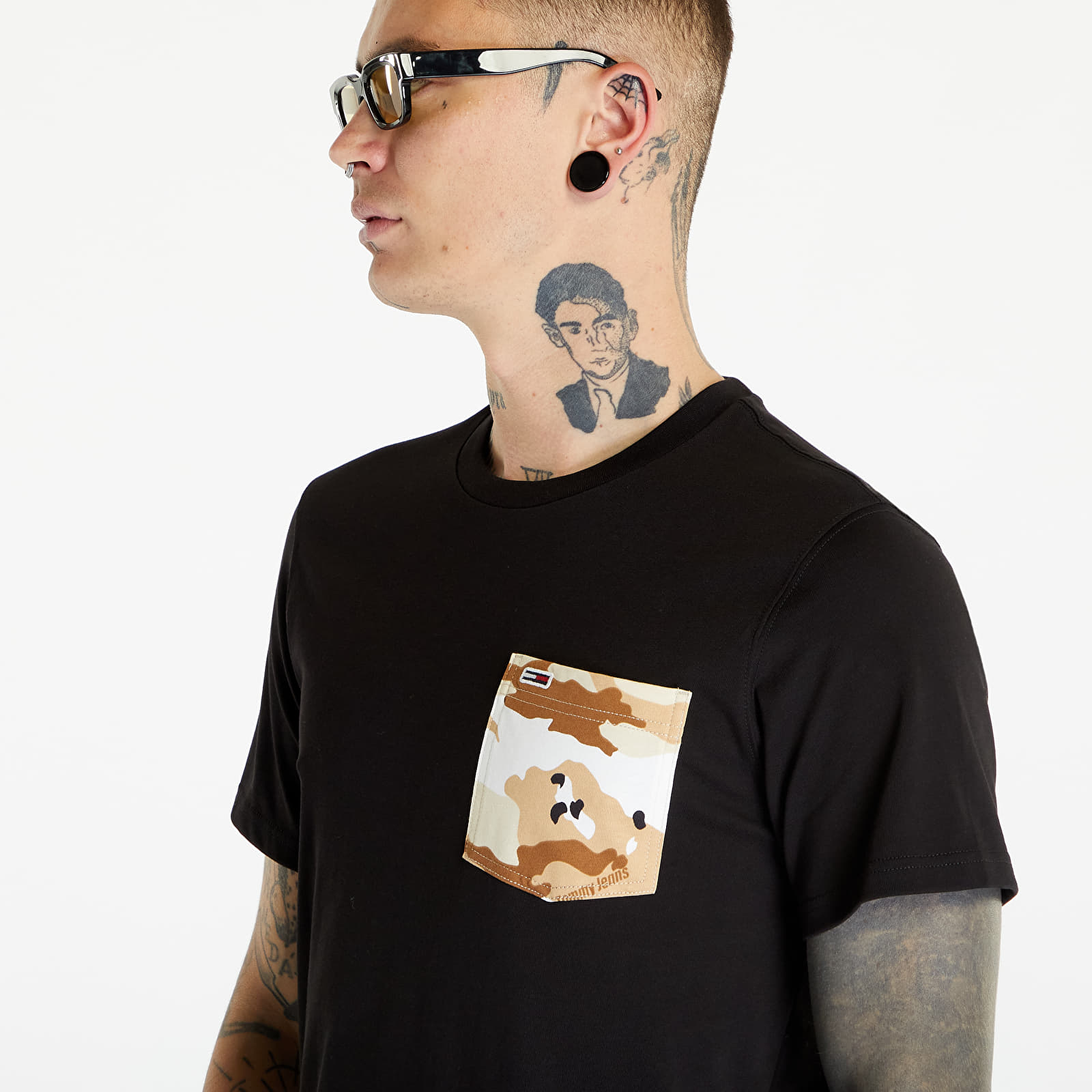 Magliette Tommy Jeans Regular Camo Pocket Short Sleeve Tee Black