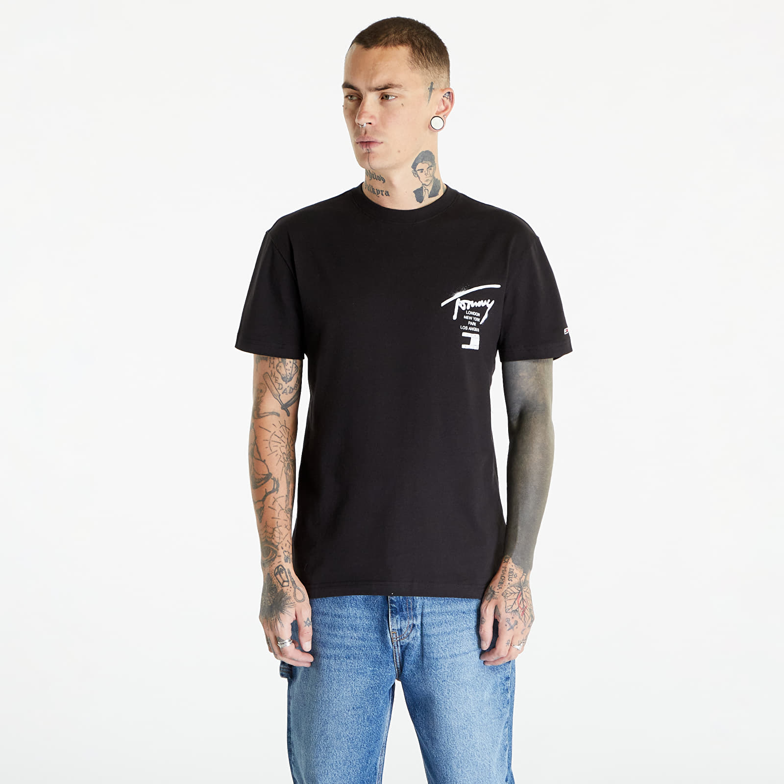 T-shirts Tommy Jeans Classic Spray Signa Short Sleeve Tee Black