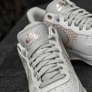 Men s shoes Nike Air Force 1 07 LV8 Sail Light Bone Metallic Gold