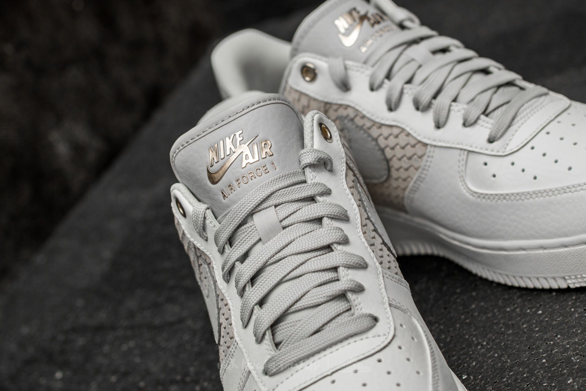 Men s shoes Nike Air Force 1 07 LV8 Sail Light Bone Metallic Gold Footshop