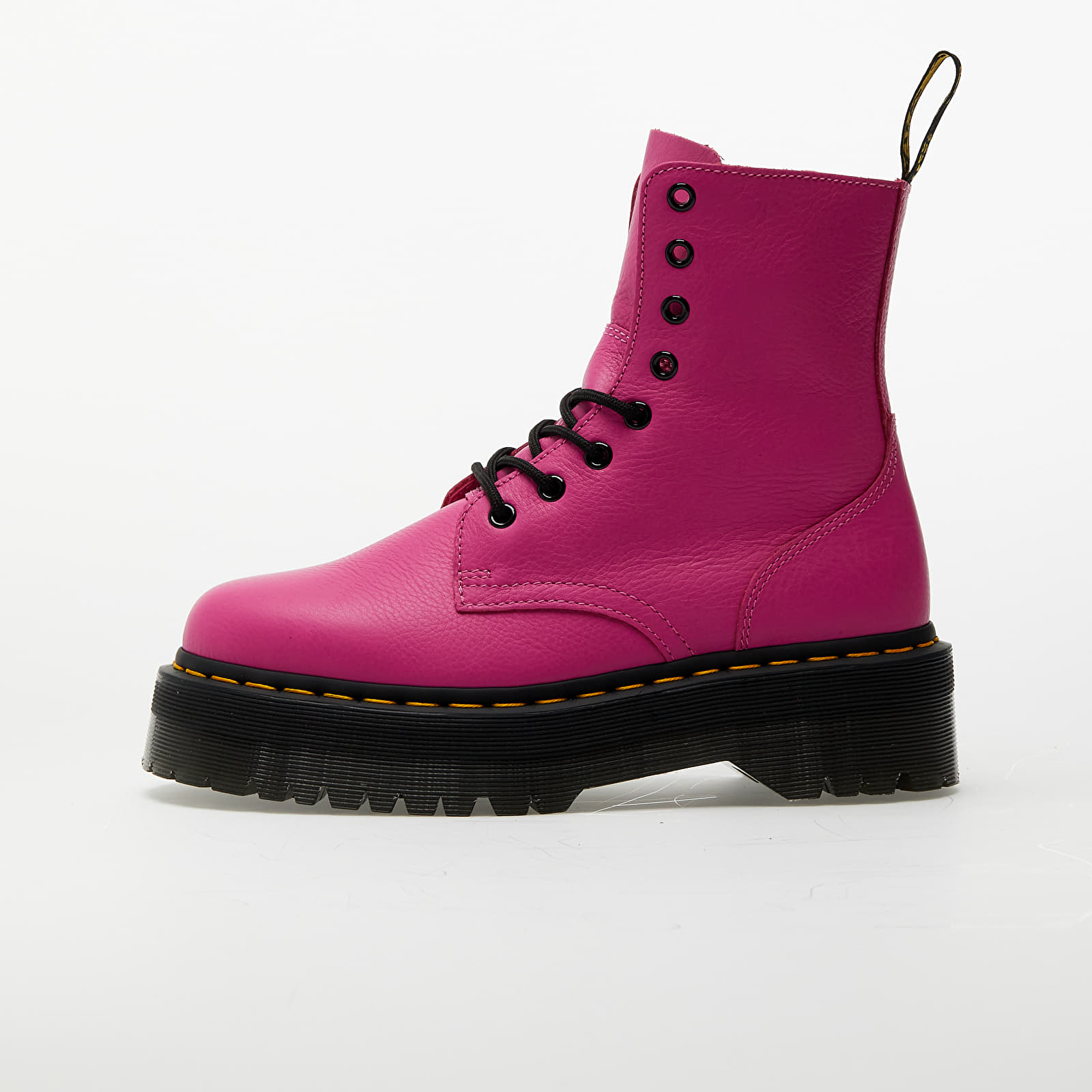 Dr martens store hot pink