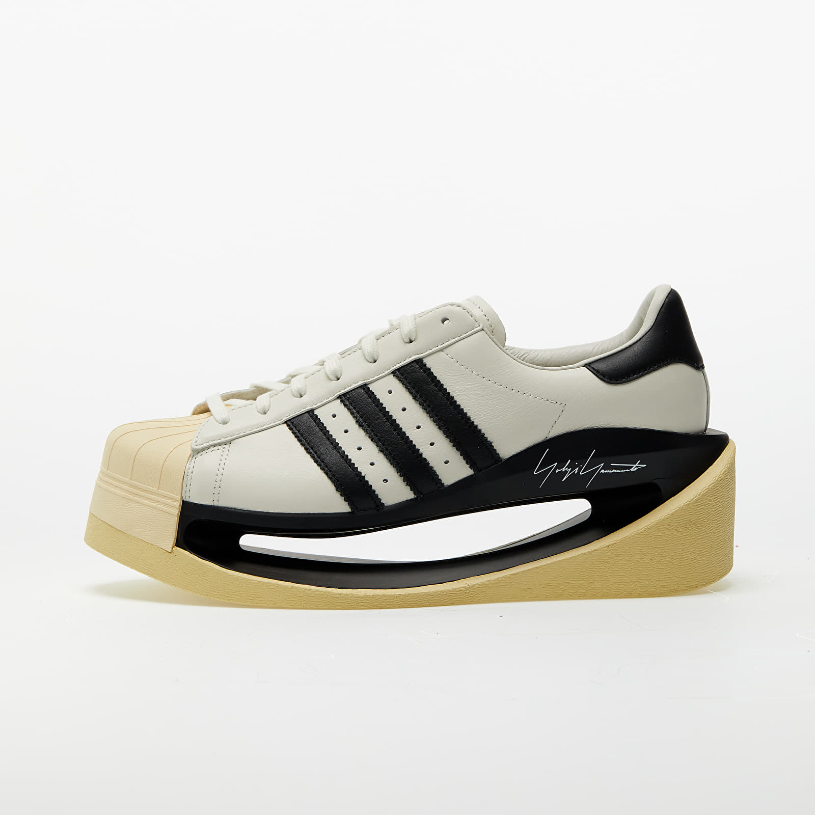 Мъжки кецове и обувки Y-3 Gendo Superstar Off White/ Black/ Easy Yellow