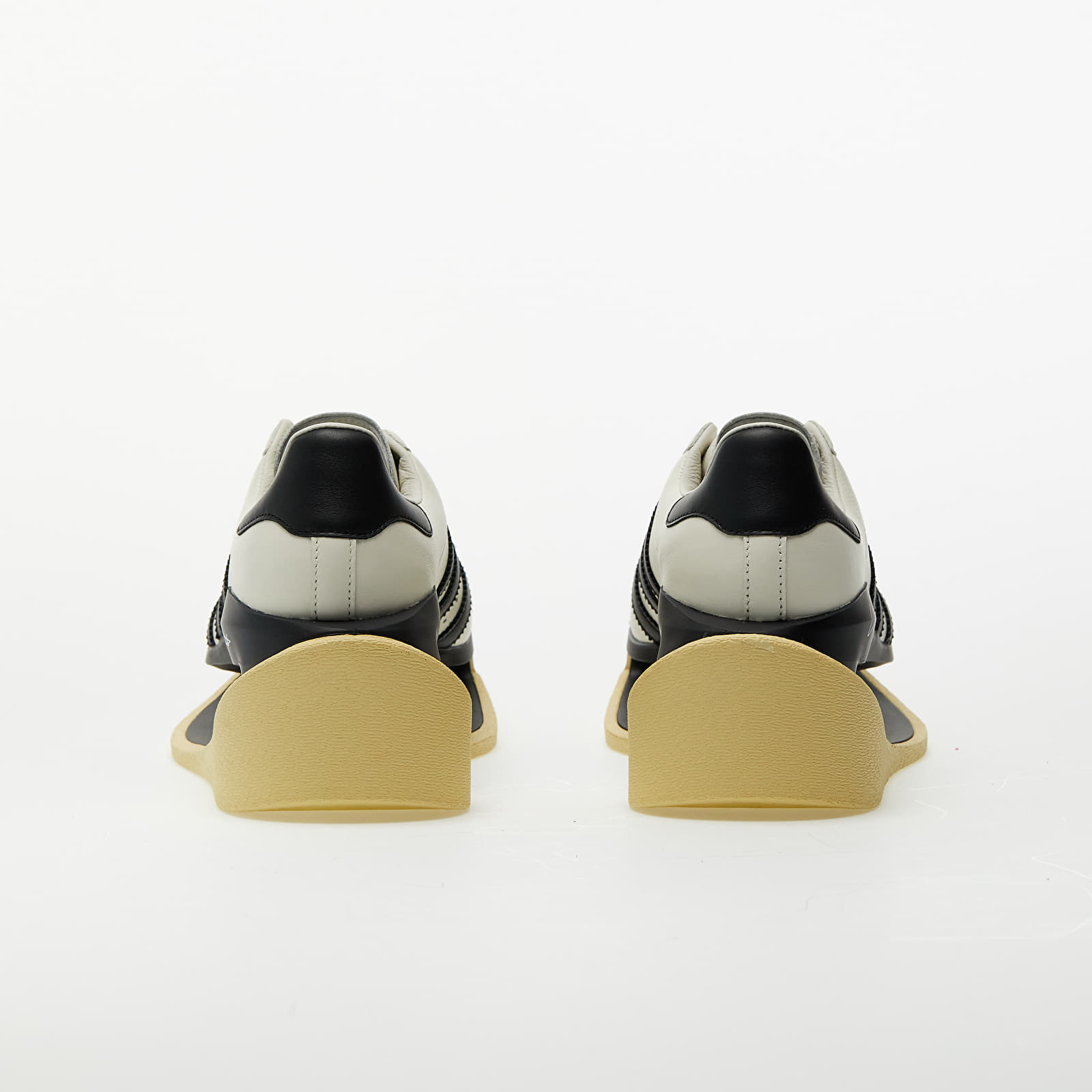 Pánske tenisky a topánky Y-3 Gendo Superstar Off White/ Black/ Easy Yellow