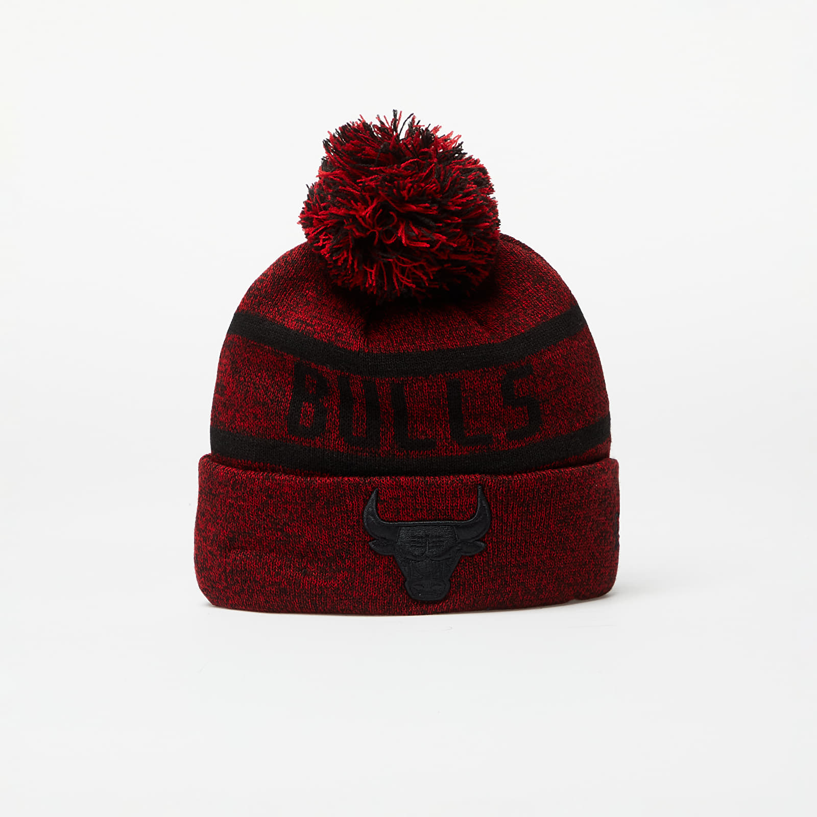 Levně New Era Chicago Bulls Jake Bobble Knit Beanie Hat Cardinal/ Black