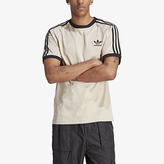 T shirt deals adidas beige