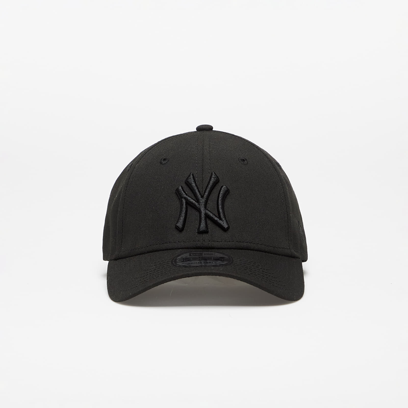 Caps New Era New York Yankees Repreve Outline 9FORTY Adjustable Cap Black/ Black