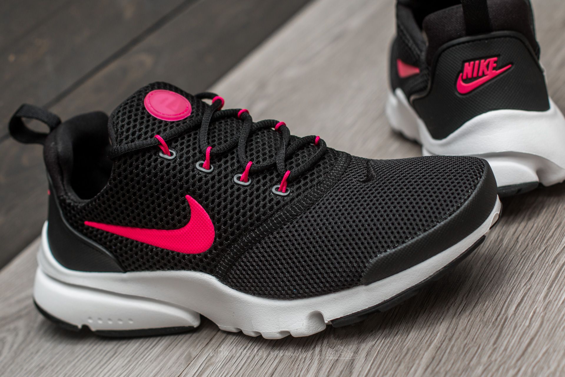 Women s shoes Nike Presto Fly GS Black Rush Pink White Footshop
