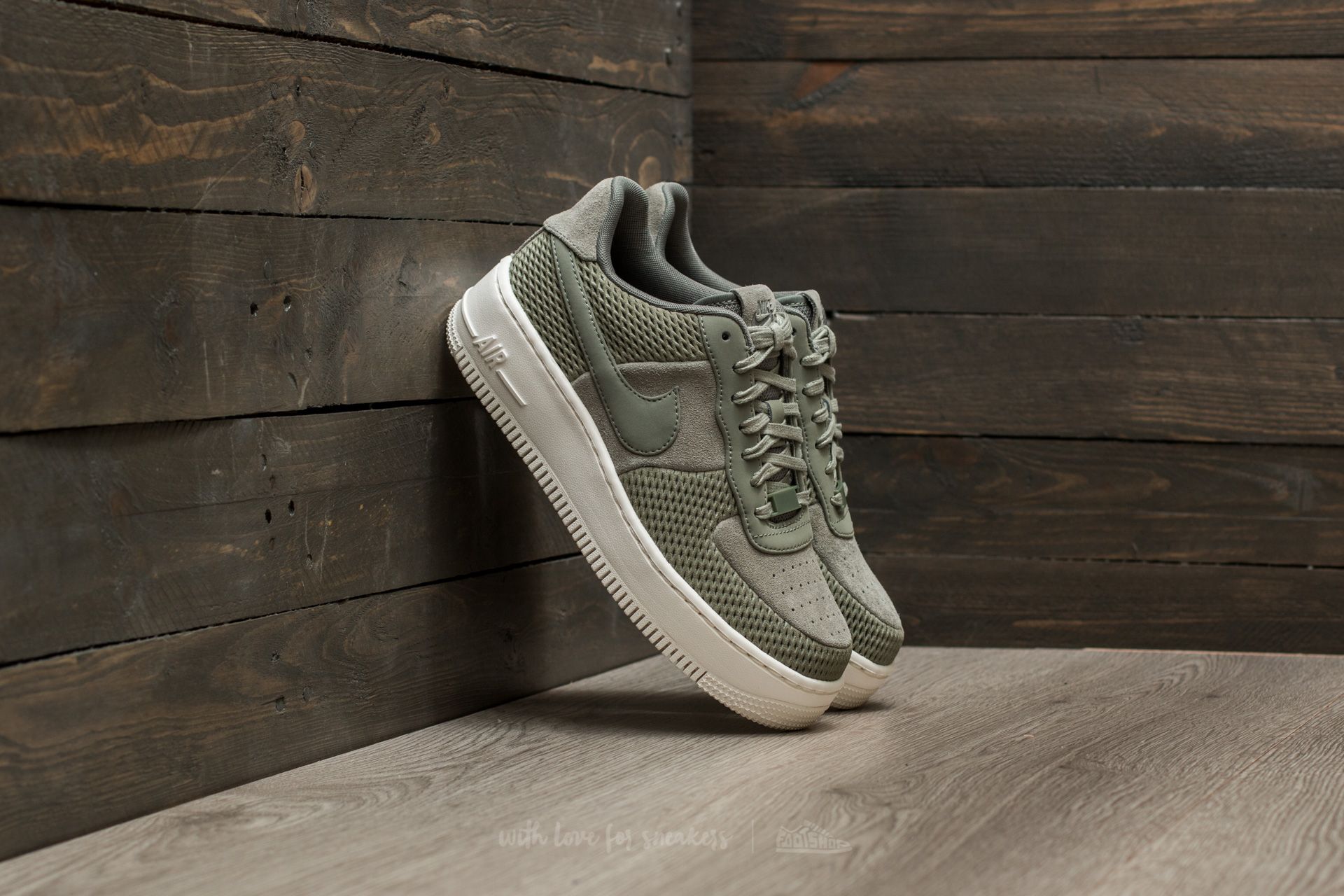Nike air force 1 upstep premium 2025