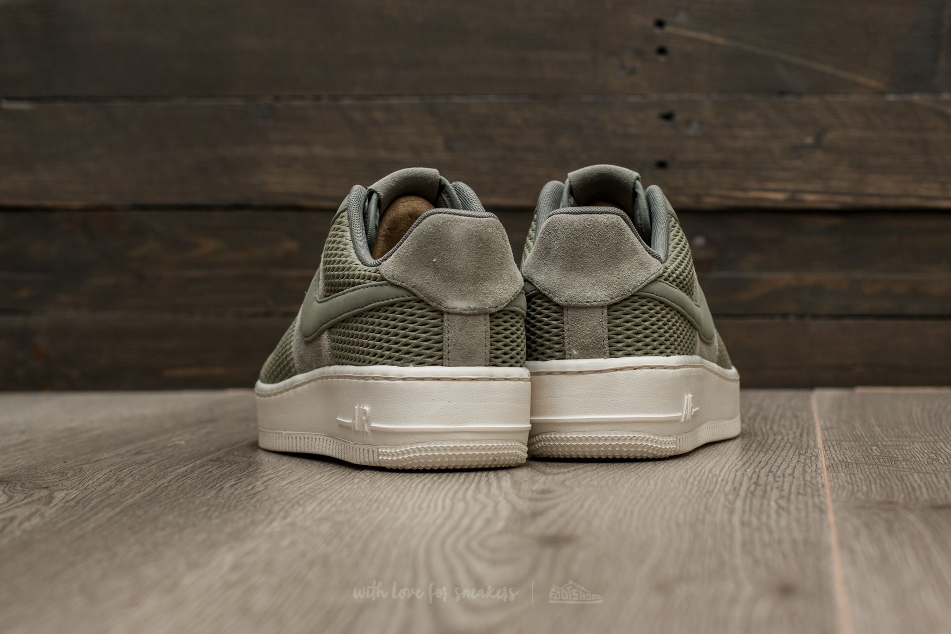 Naisten kengät Nike Wmns Air Force 1 Upstep Premium Dark Stucoo/ Dark Stucco-Ivory