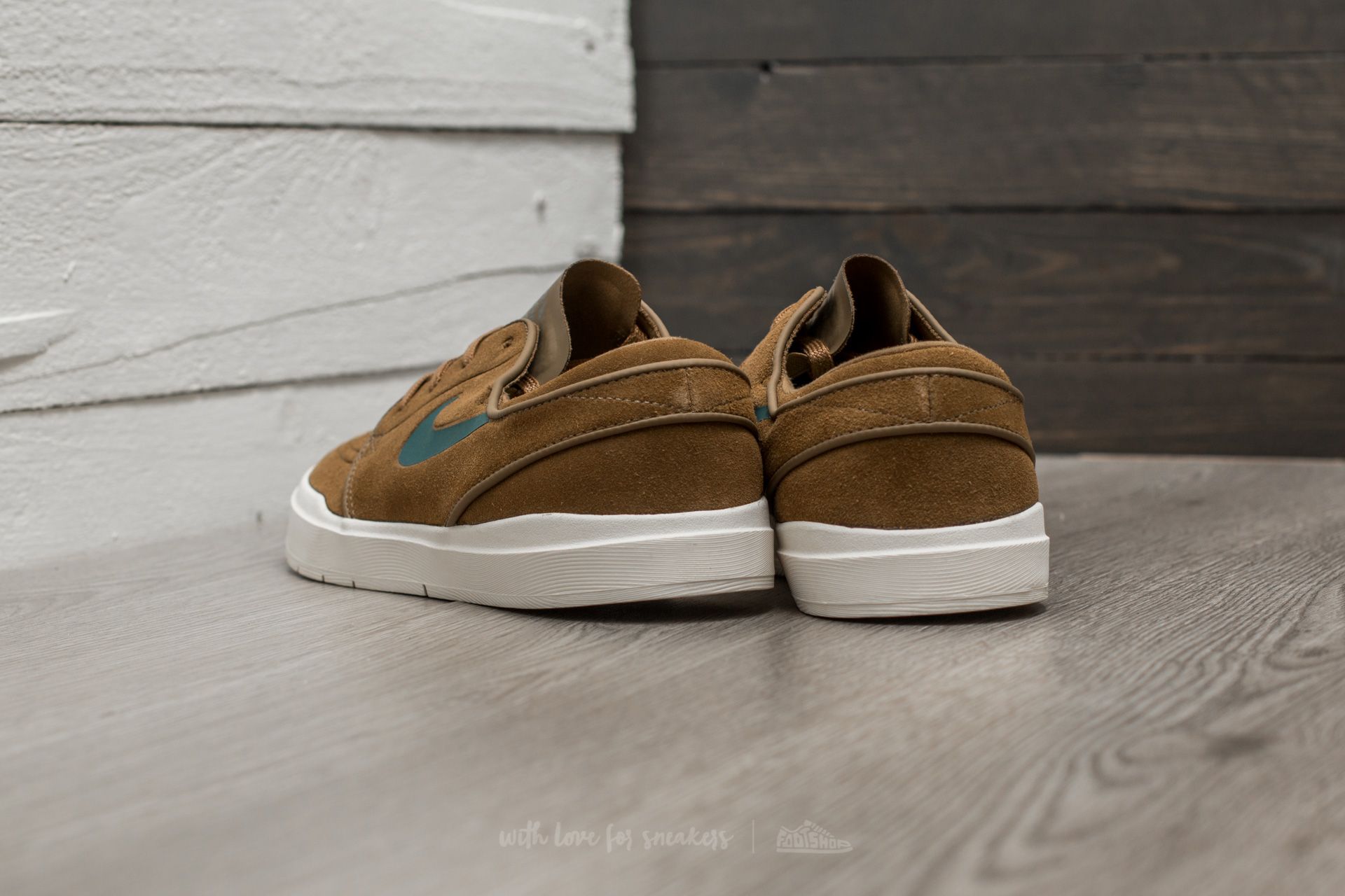 Zapatillas Hombre Nike Stefan Janoski Hyperfeel Golden Beige/ Sequoia-Sail
