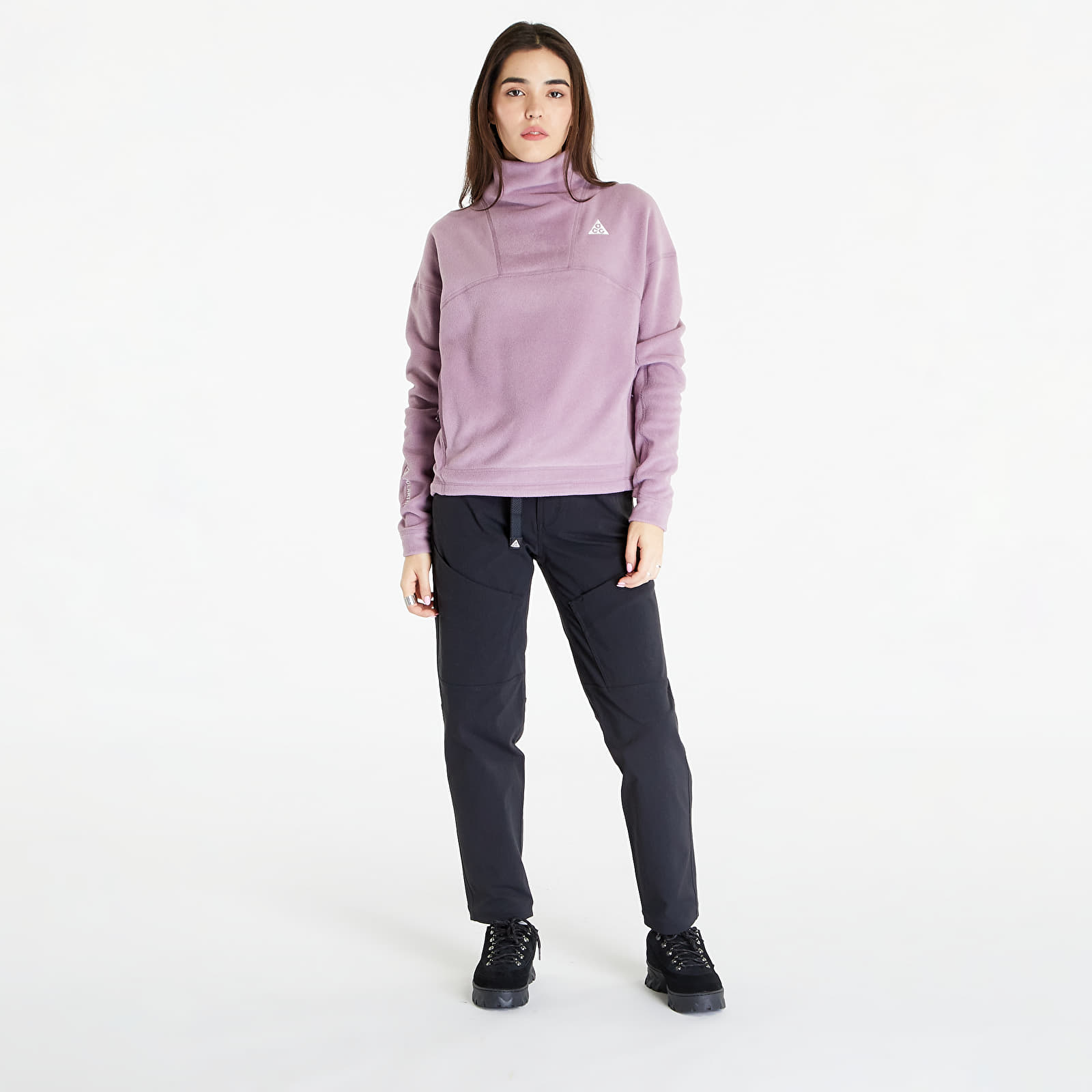 Hupparit ja collegepaidat Nike ACG "Wolf Tree" Top Violet Dust/ Summit White