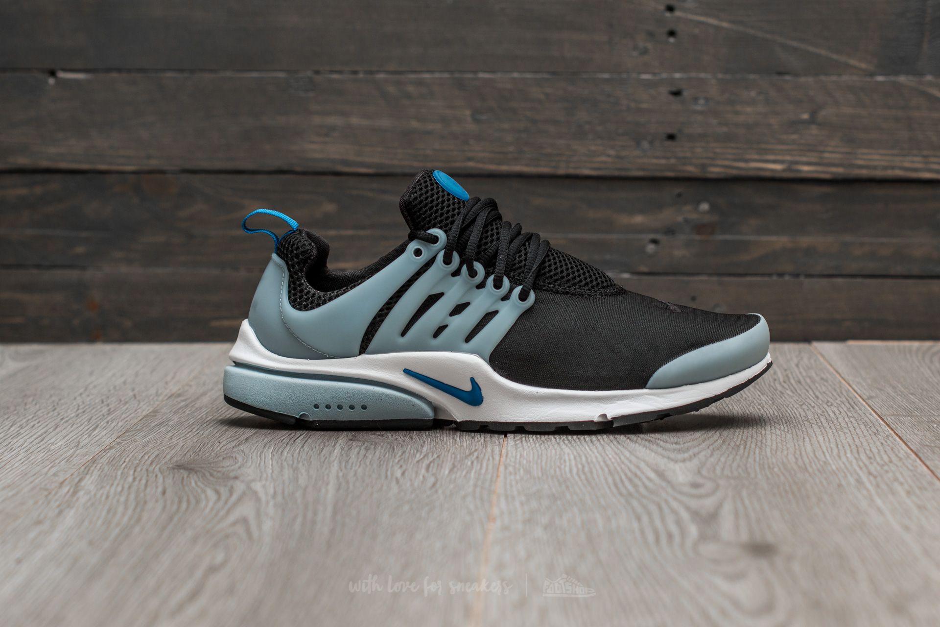 Air presto black hot sale blue jay